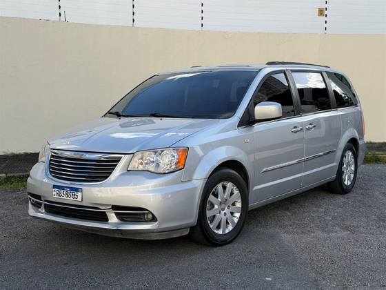 CHRYSLER TOWN & COUNTRY 3.6 TOURING V6 24V GASOLINA 4P AUTOMÁTICO CHRYSLER TOWN & COUNTRY 3.6 TOURING V6 24V GASOLINA 4P AUTOMÁTICO
